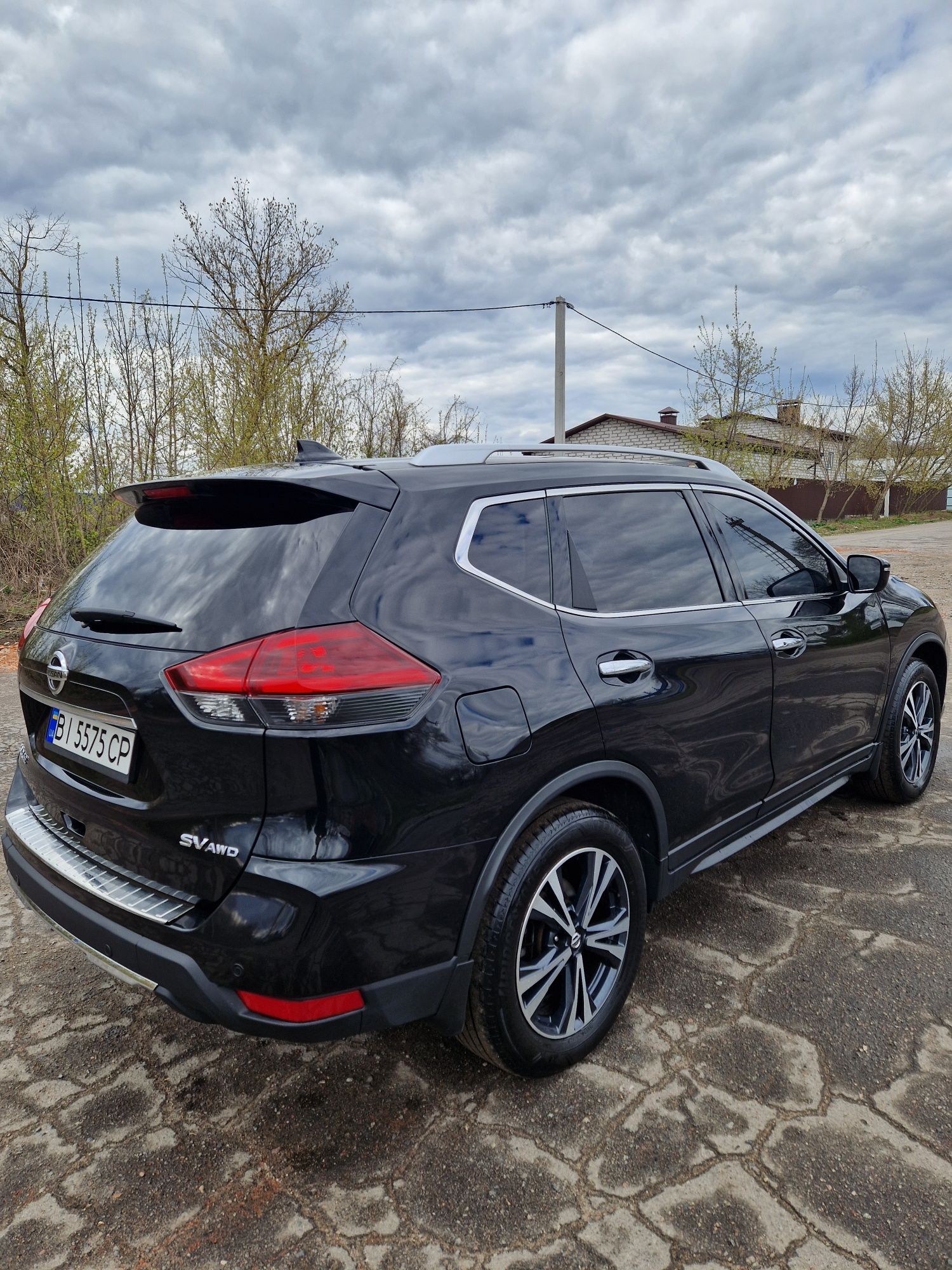 Продам Nissan Rogue