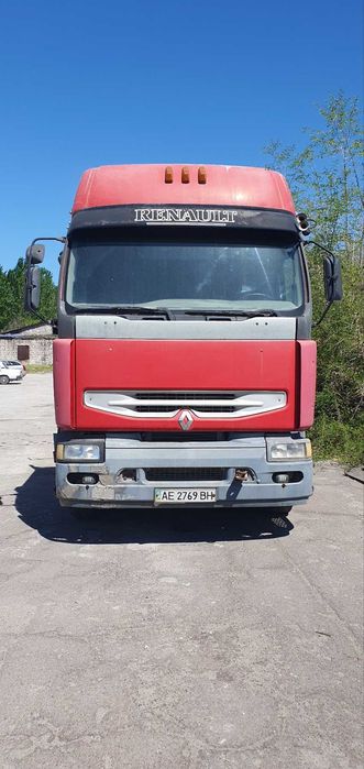 Тягач RENAULT PREMIUM 420, на ходу