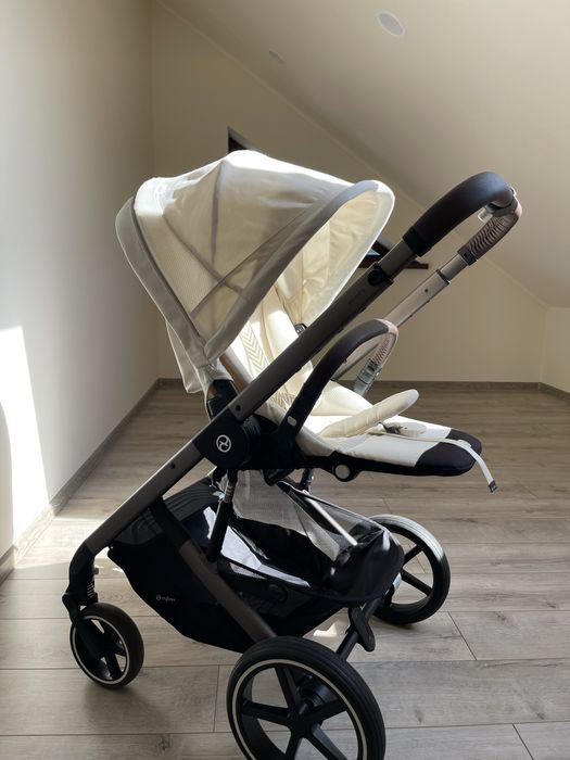 Коляска Cybex Balios Beige  Gold