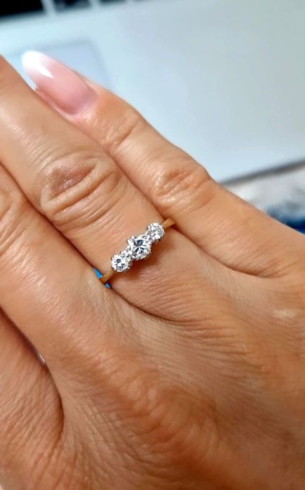 Cudowny pierścionek art deco