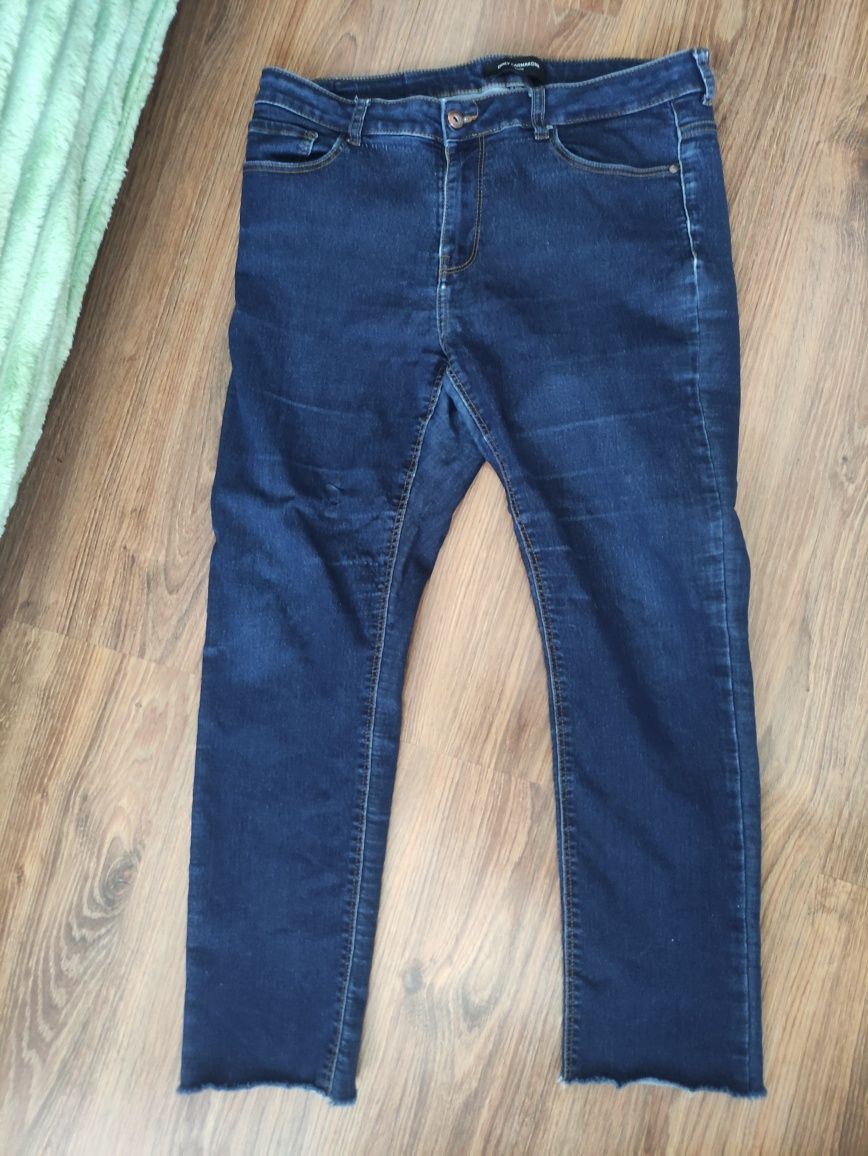 Spodnie jeansowe 46 18