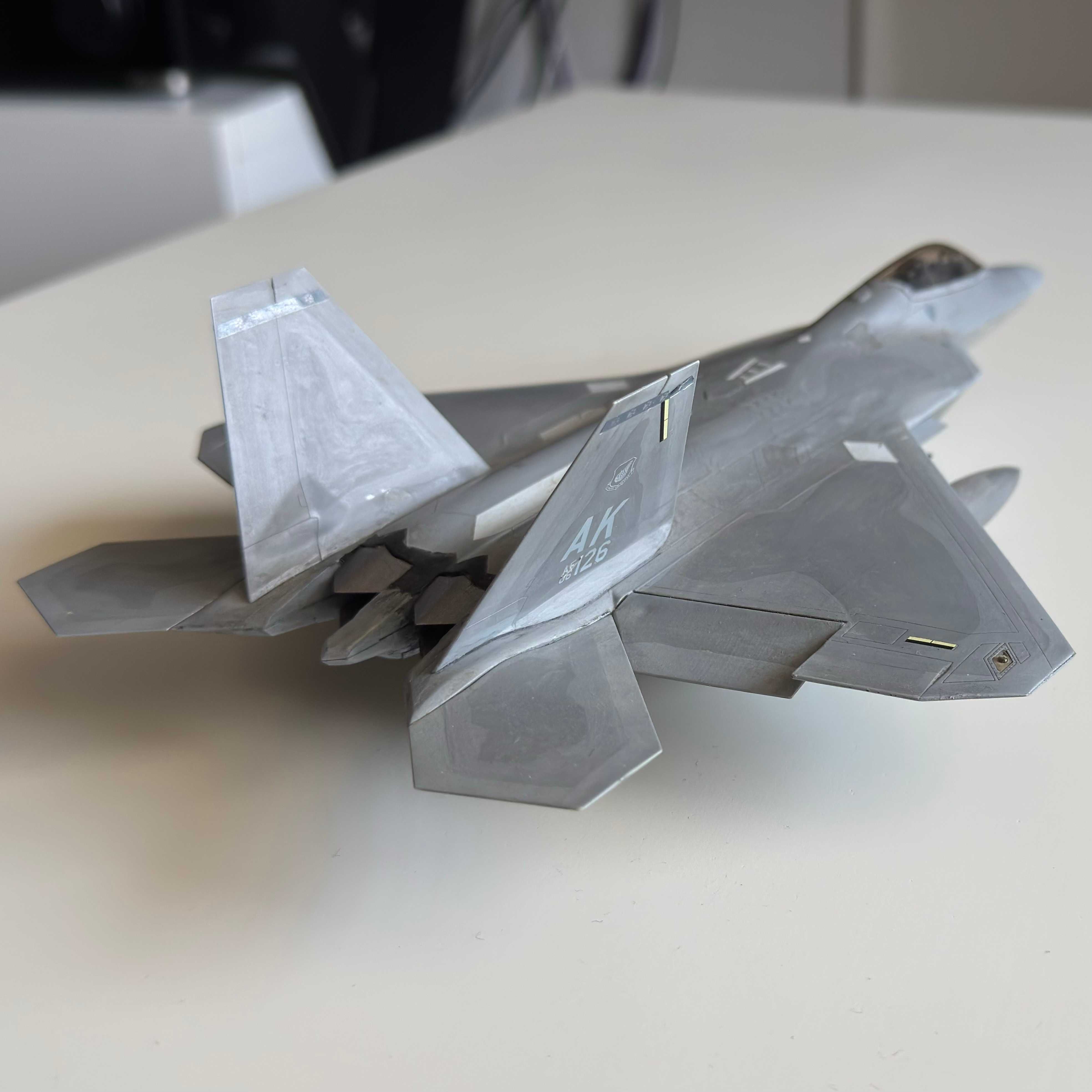 Lockheed Martin F-22 Raptor 1:72