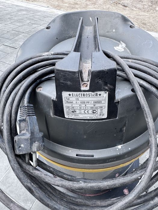 Sprzedam odkurzac przemyslowy Starmix GS 1030 PP