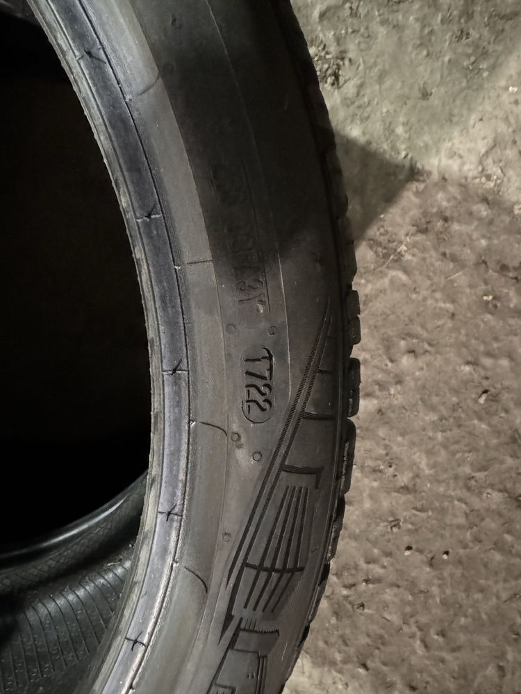 Continental AllSeasonContact 255/35 R19