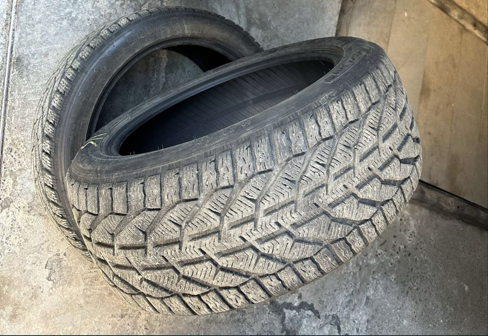 Резина зима 245/45/r18.