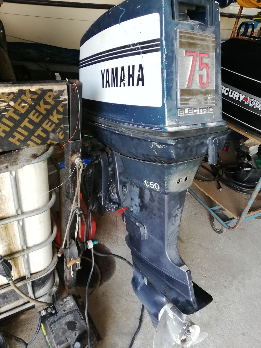 Silnik zaburtowy Yamaha 75/90 KM 2 suw stopa L części
