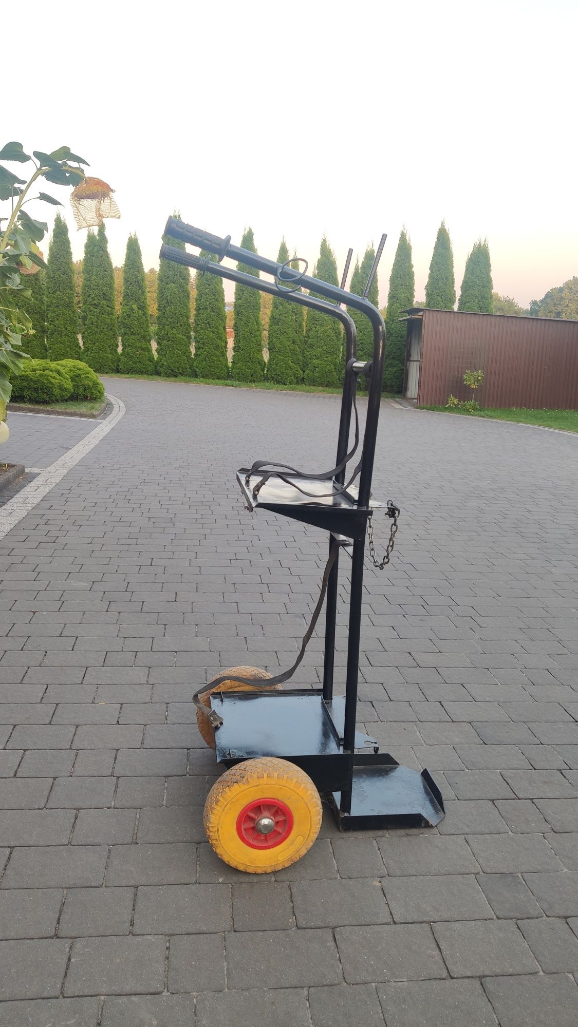 Wózek transportowy na spawarkę i osprzęt