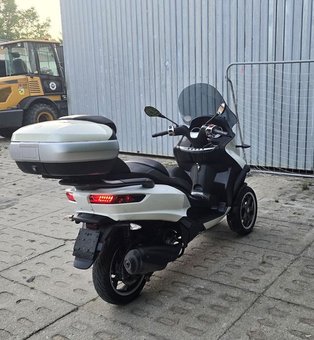 Piaggio mp3 300 Kat.B BARDZO DOBRY STAN !!!