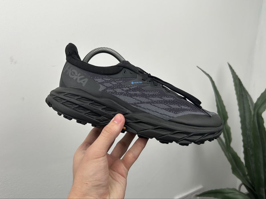 Оригінал! Кросівки Hoka Speedgoat 5 Gore Tex 40.5 розмір MM1087