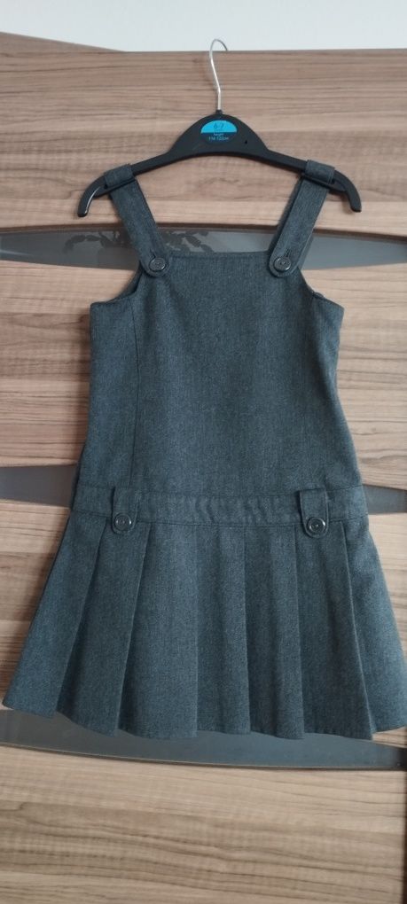 Sukienka galowa firmy Matalan na 4 latka.