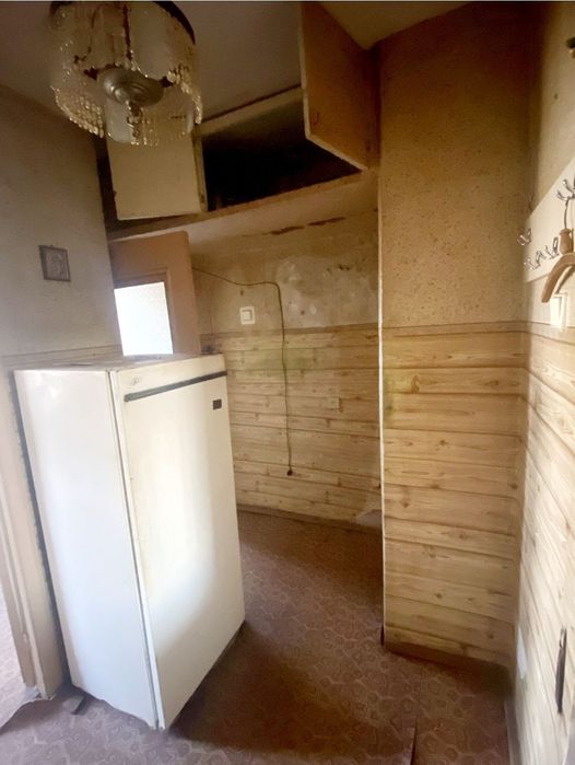 Продаю 1к/к по Космонавтов, ост.Электронная