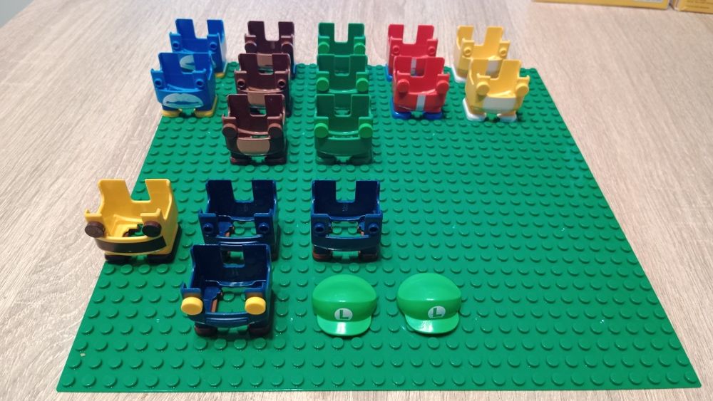LEGO Mario - Luigi spodenki strój przebranie power up