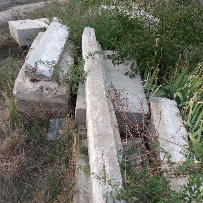 Бетонные изделия.