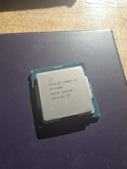 Procesor Intel Core i9 9900K