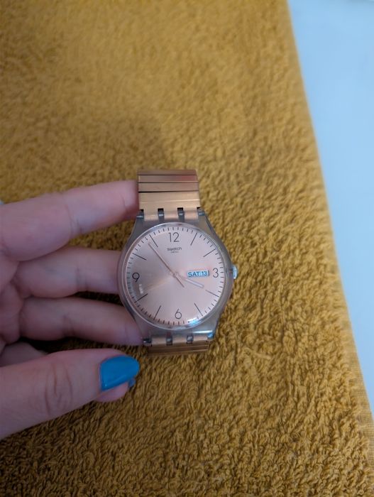 Vendo relógio Swatch dourado
