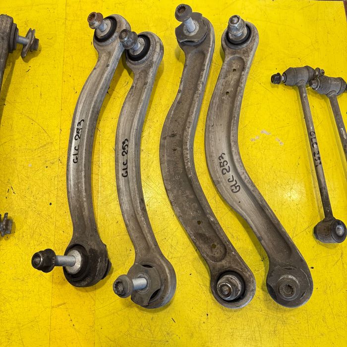 комплект ричагів на задню підвіску Mercedes W204 212 207