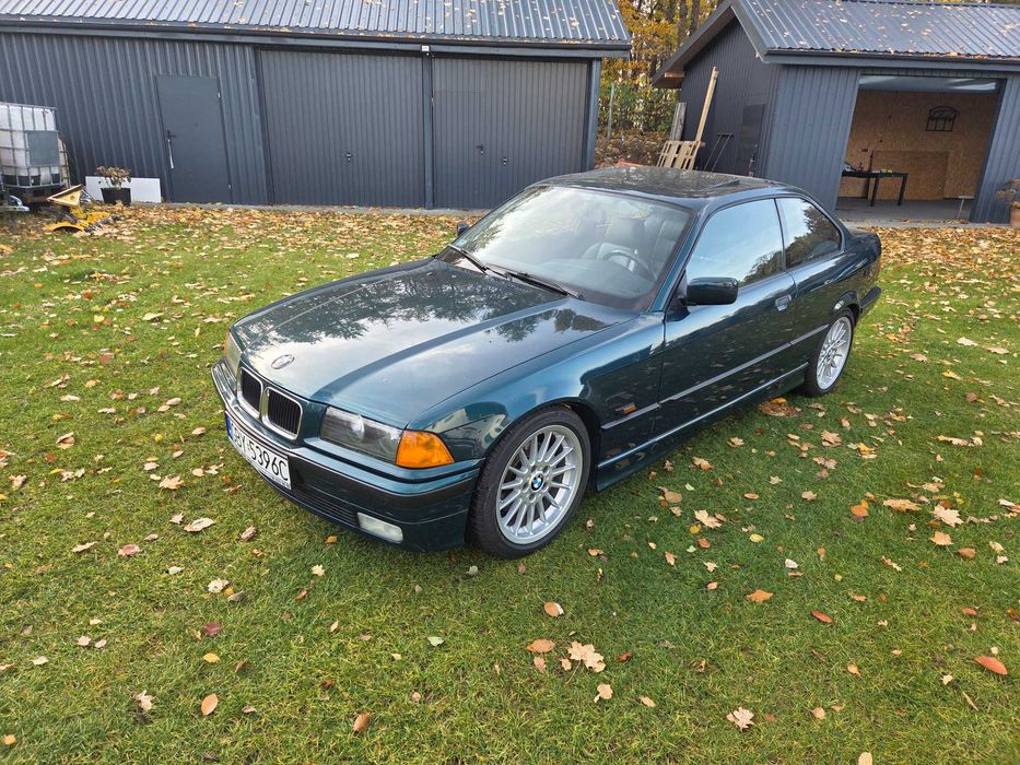 BMW E36 Coupe 1.8is