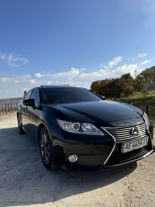 Lexus ES 300H 2013 Hybrid (Лексус ЕС Гибрид)