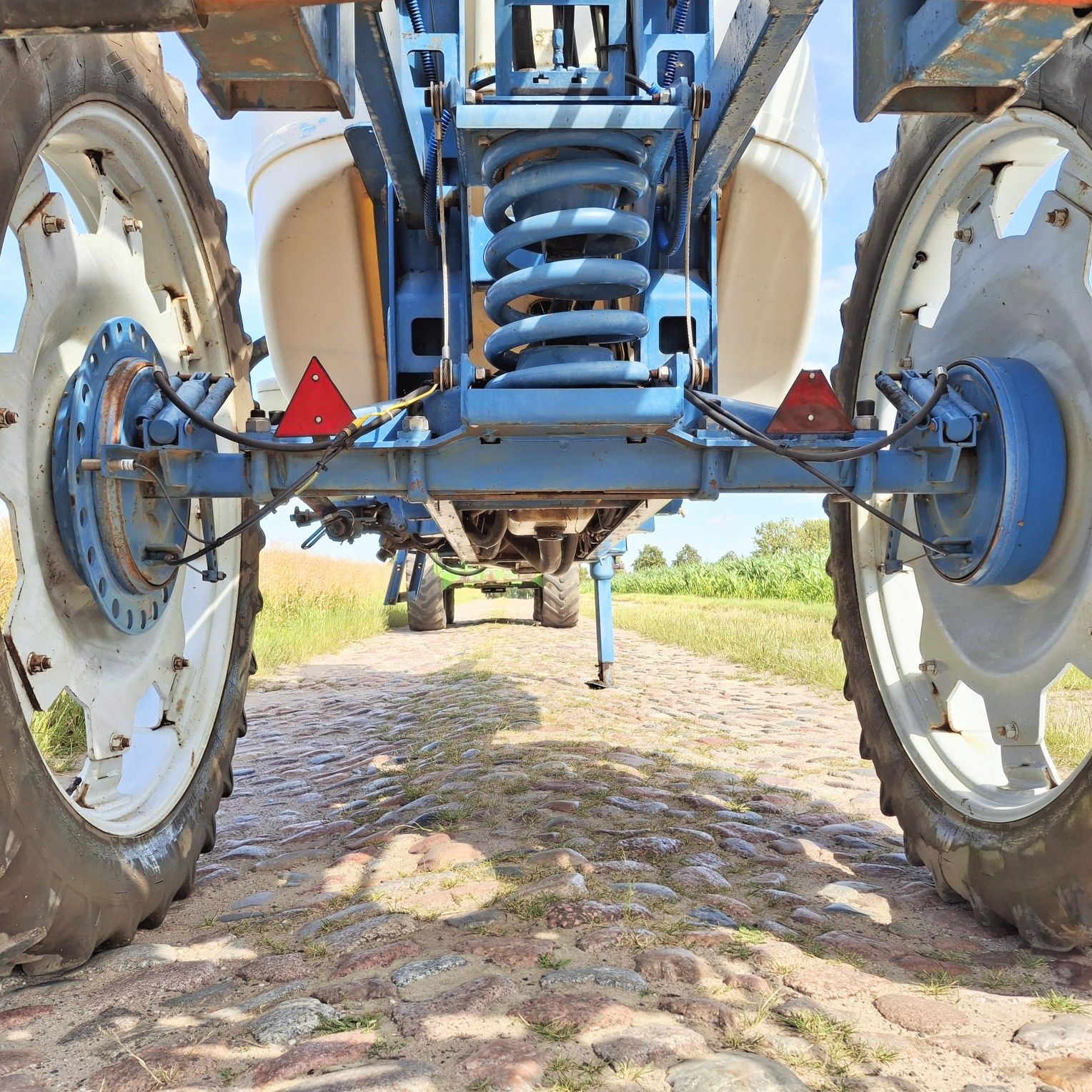 Opryskiwacz Hardi Evrard Meteor 3400l 24/21m Miękka Oś stan BDB !!!