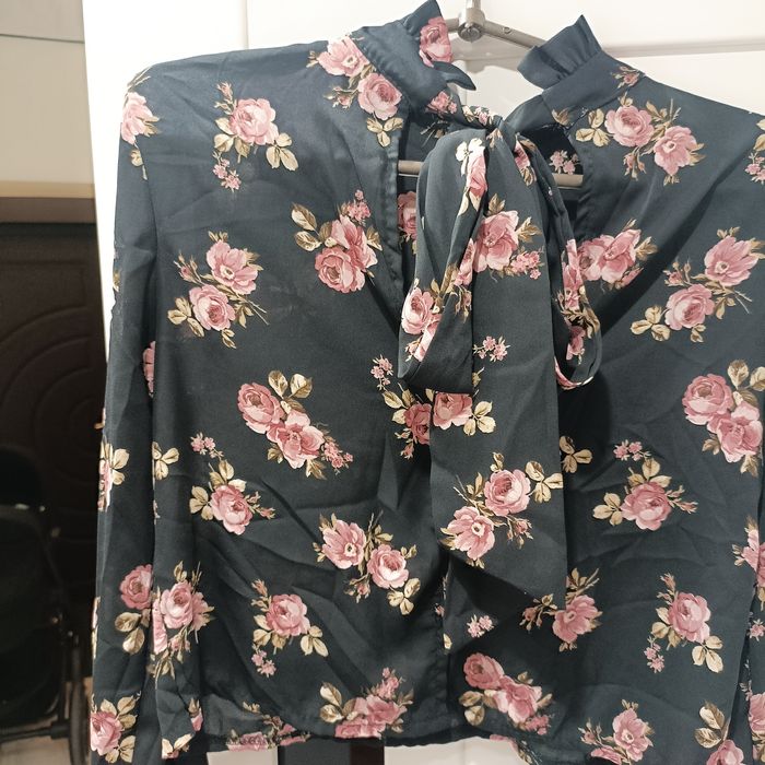 Блузи розмірів С