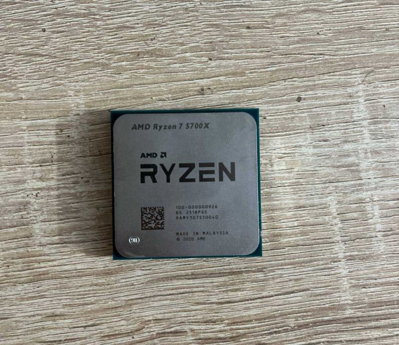 Продам процесор Ryzen 5700x - НЕ РОБОЧИЙ