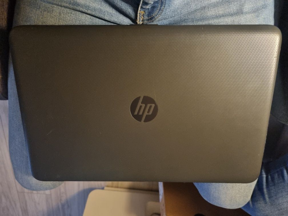 Laptop HP BCM943142Y