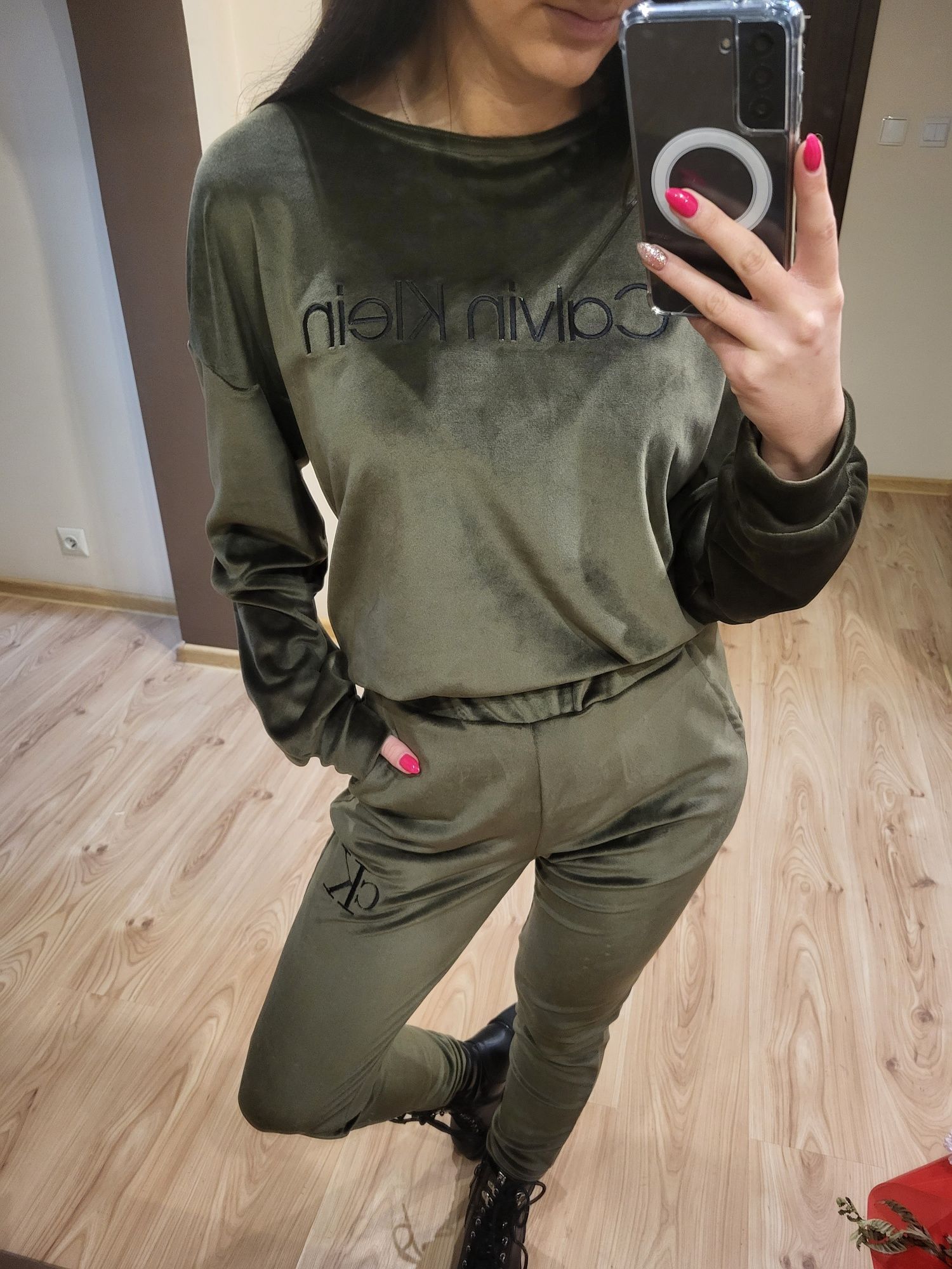 Promocja Dres welurowy damski CK c a l v i n k l e i n nowy khaki S/M