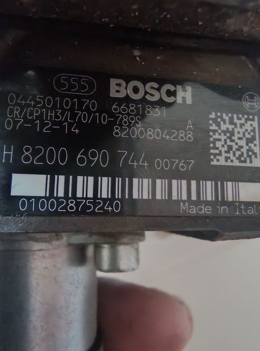 Renault Trafic 2.0 dCi pompa wysokiego ciśnienia