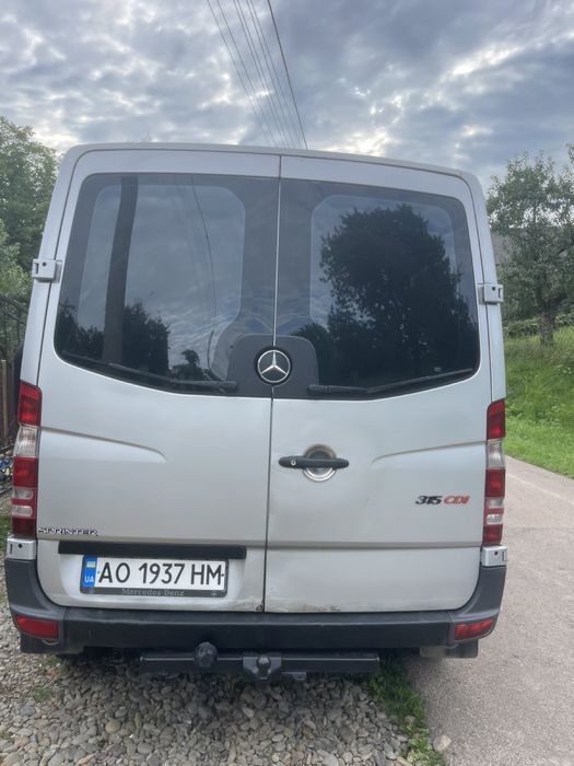 Мерседес спрінтер