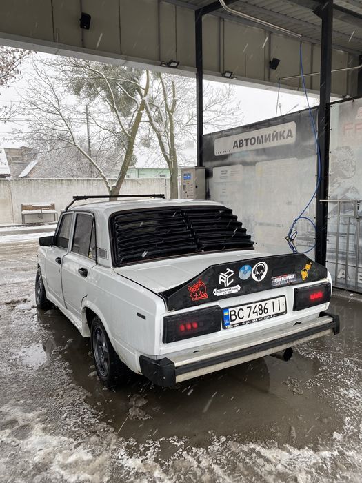 В продажі Ваз 2105