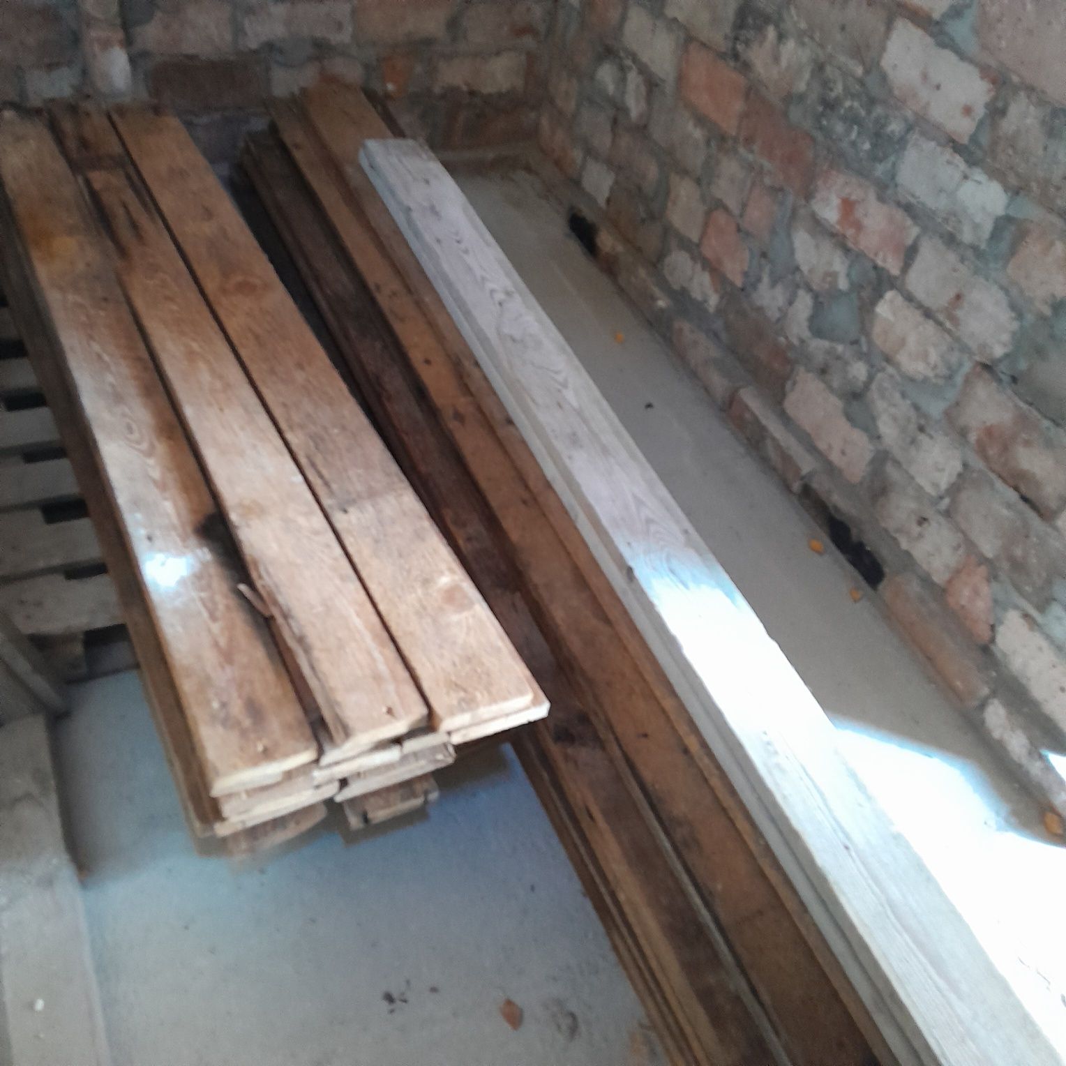 Deski używane calówki 55 szt.(dł.2,6m i 1,5m)