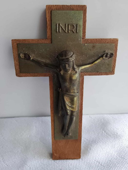 Stary drewniany krzyż