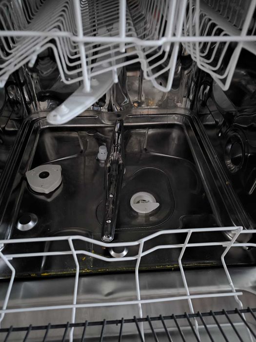 máquina de lavar loiça Ariston LSE 730 T