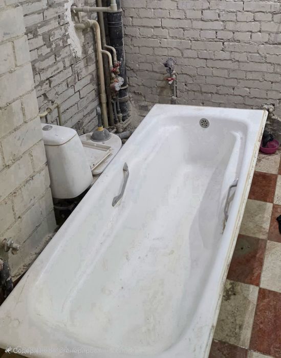 Продам чавунну ванну