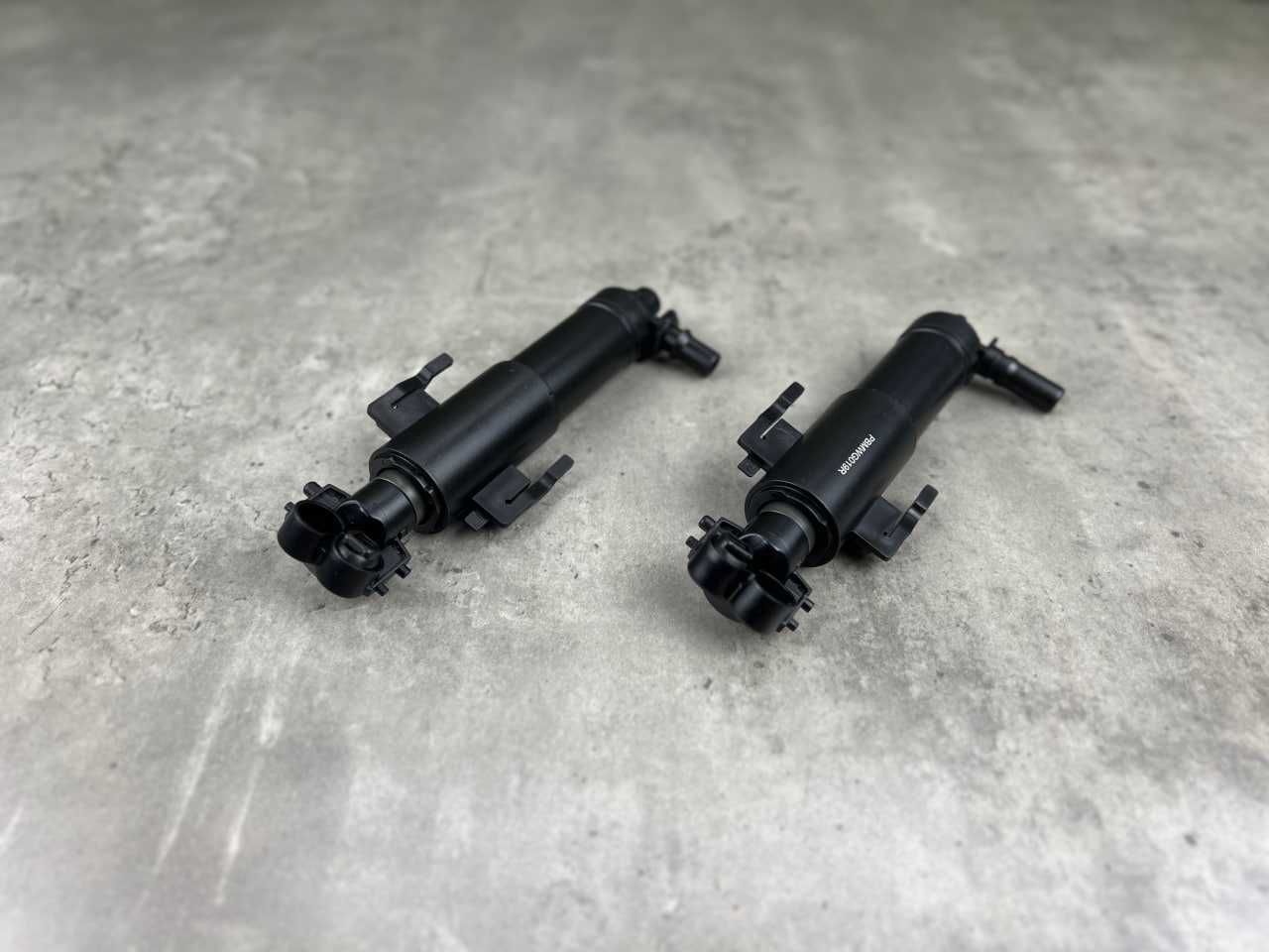 Омивач фар BMW 5/7 (G30/G31/G11/G12) 61677357353/ 61677357354