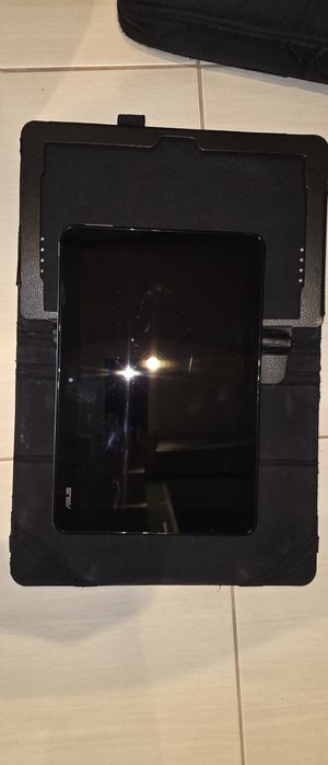 Asus t101HA odpinany dotykowy ekran 2w1 tablet netbook, jedyny wind 11