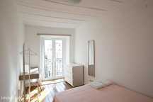 77077 - Quarto com cama de casal, com varanda...