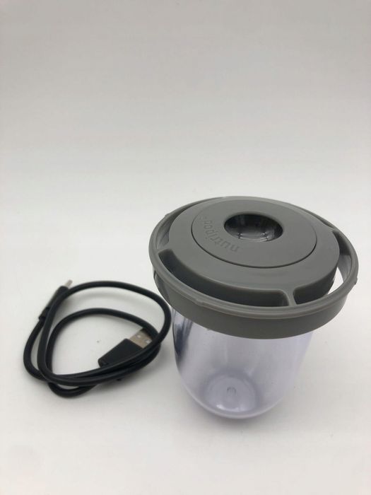 Elektryczny shaker PROMiXX Pro 600ml do koktajli BPA-free srebrny