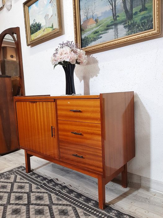 Komoda vintage lata 60