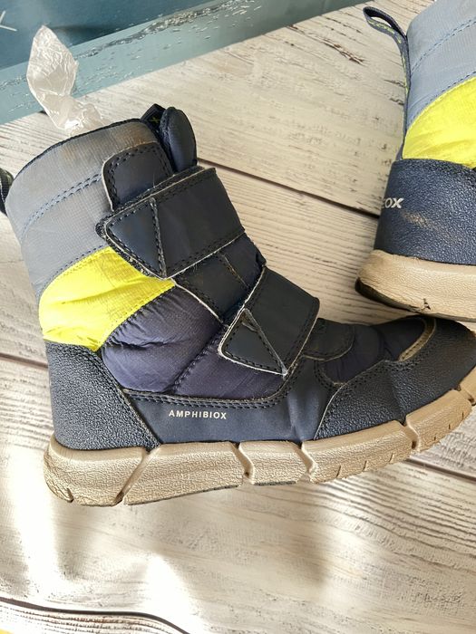 Продам ботинки Geox 33 размер