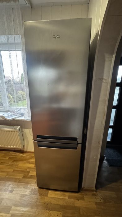 Холодильник Whirlpool no frost