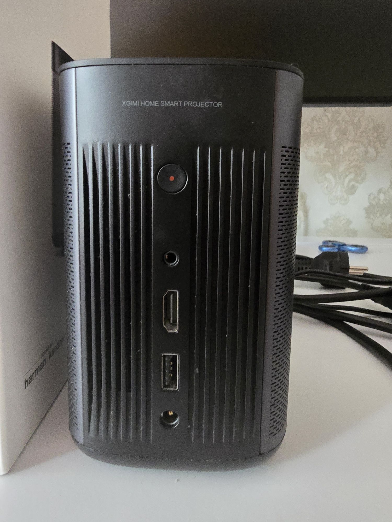 Xgimi mogo pro plus