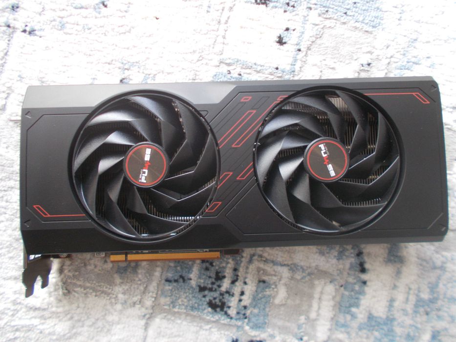 Karta graficzna SAPPHIRE Radeon RX 7700 XT Pulse 12GB