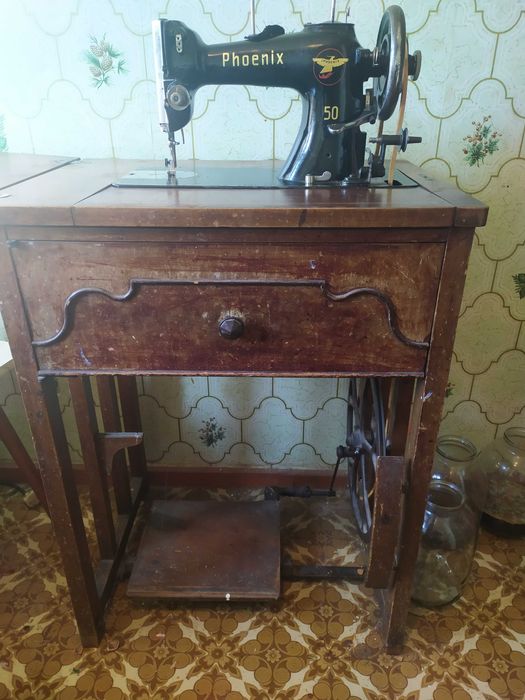Швейная машинка Phoenix 50