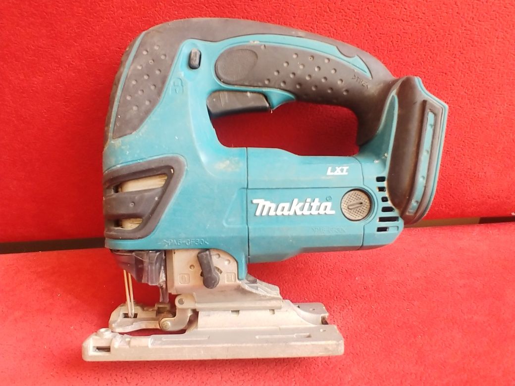 Wyrzynarka makita djv 180