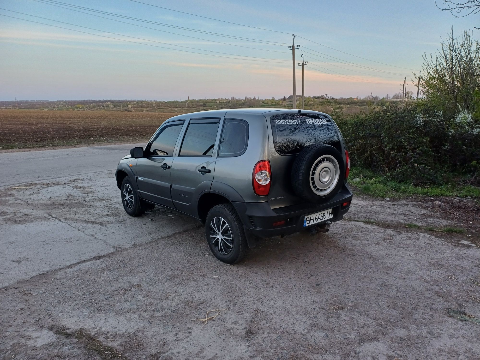 Niva Chevrolet 2010р