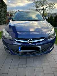 Opel Astra J sport Tourer