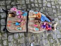 Brinquedos criança (barbies)