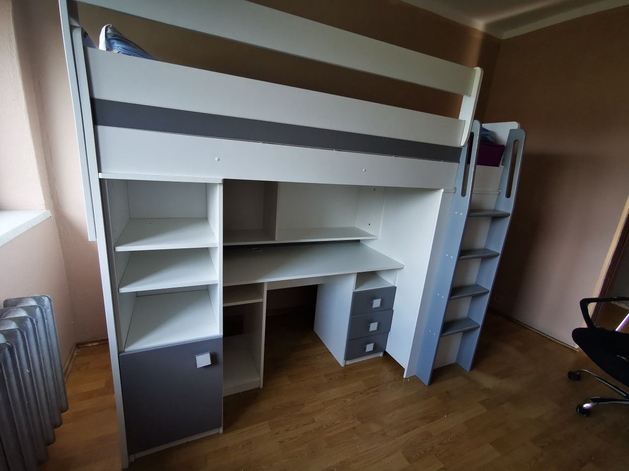 Łóżko piętrowe dziecięce Biurko +szafa
