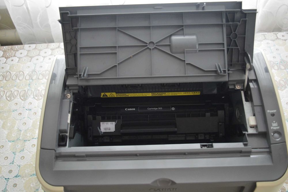 Принтер Canon LBP - 2900, б/в, чудовий стан.